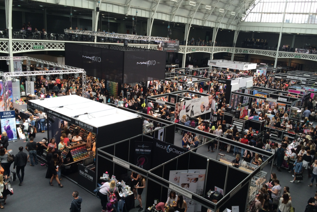 Trade Show Playbook: How to Win the Field to Fulfillment Game